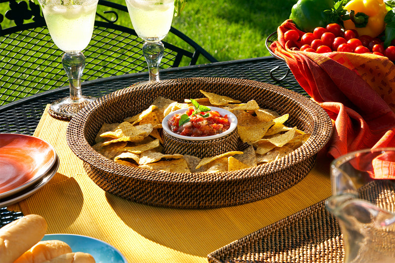 Round Handwoven Chip & Dip with Stoneware 8 oz Dish (13.75”)
