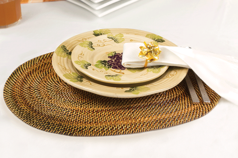 Oval Placemat, With Napkin Ring, Set of 4